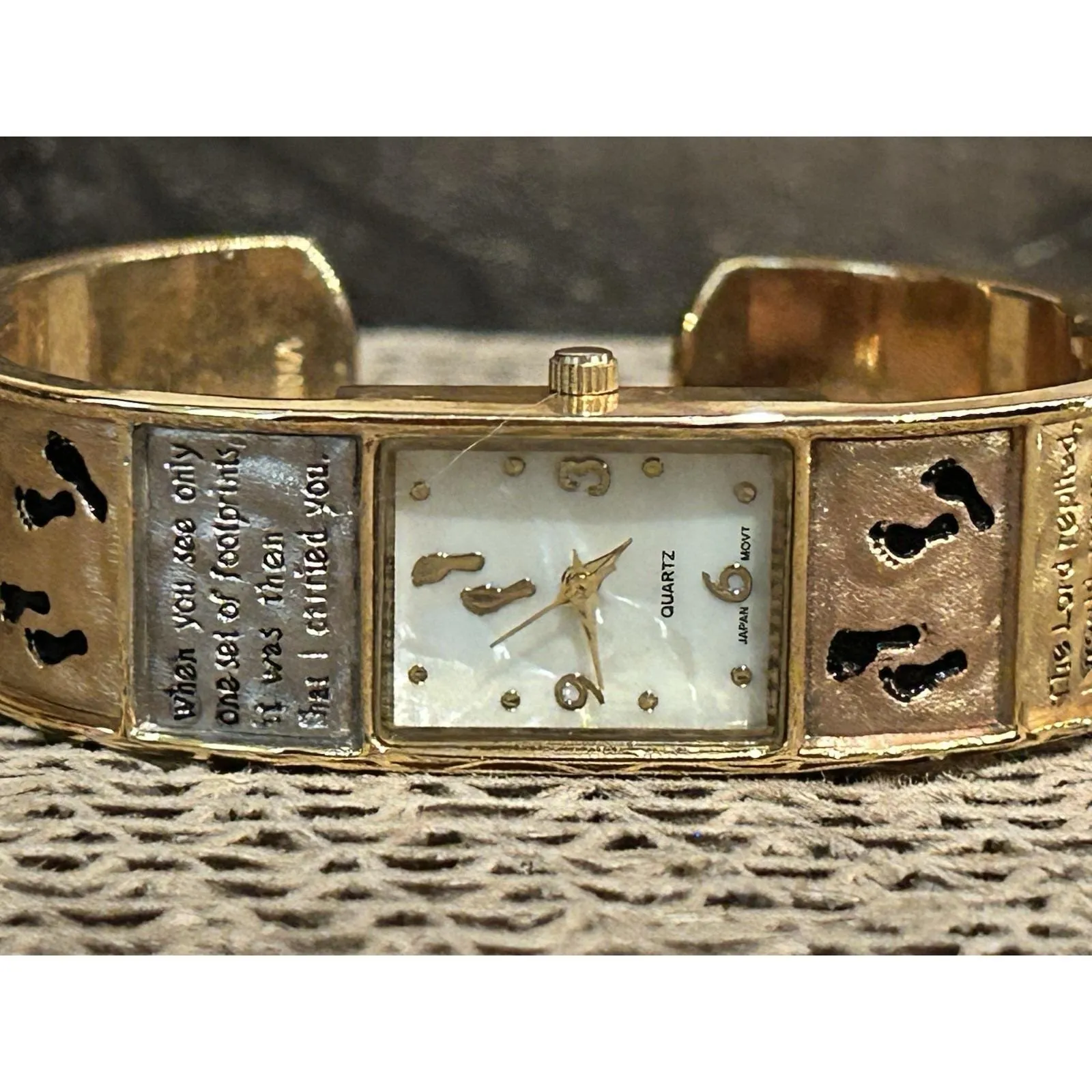 VTG CATO Quartz Watch Cream Dial Stainless Steel Gold Cuff Band Works - Image 2
