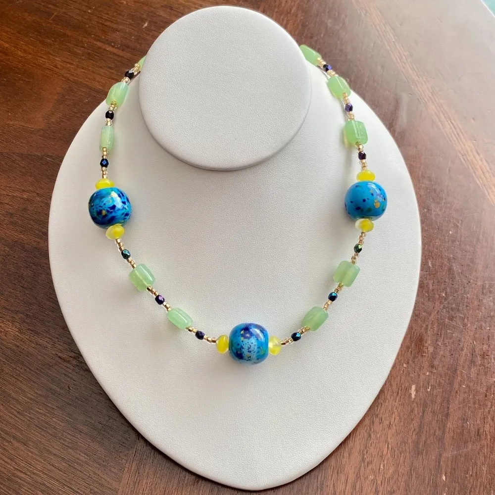 Handcrafted Floral Blue and Glass Beaded Necklace - Image 2