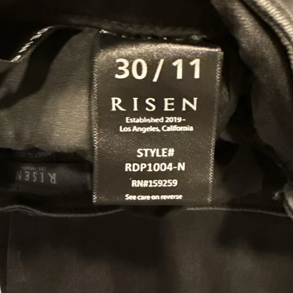 Risen Los Angeles Black Distressed Skinny Jeans Size 11/30 High Rise Stretch - Image 7