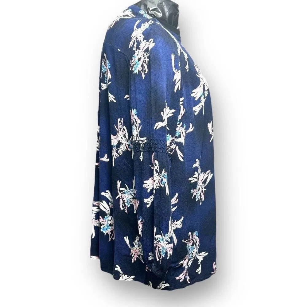 Lane Bryant Navy Floral Crinkle Crepe Keyhole Boho Cottagecore Blouse Size 14/16 - Image 2