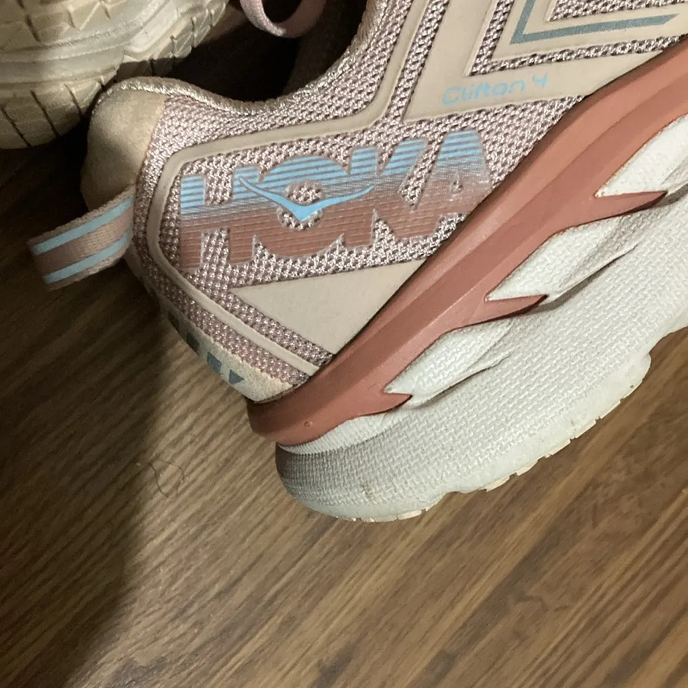 Hoka One One Outdoor Voices Clifton 4 Pink Color Limited Edition Women’s Size 9 - Image 5