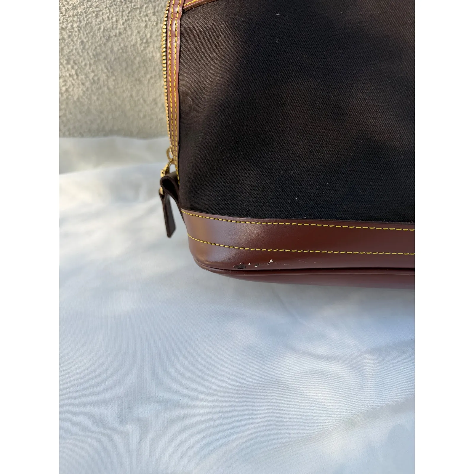 Vintage Dooney & Bourke
Cabriolet Dome Satchel Bag Made in USA - Image 3