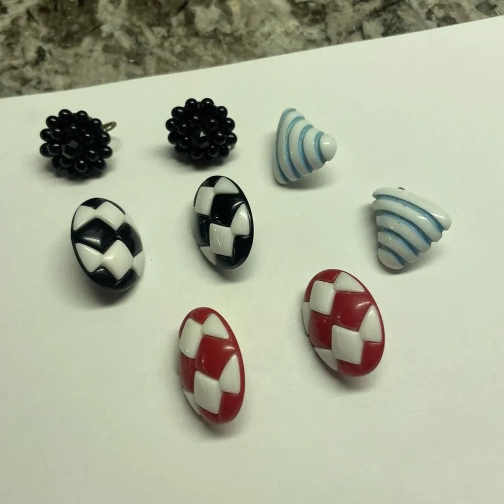 Lot of 4 Vintage /Modern Costume Earrings Clip On Screw On MIX - Image 5