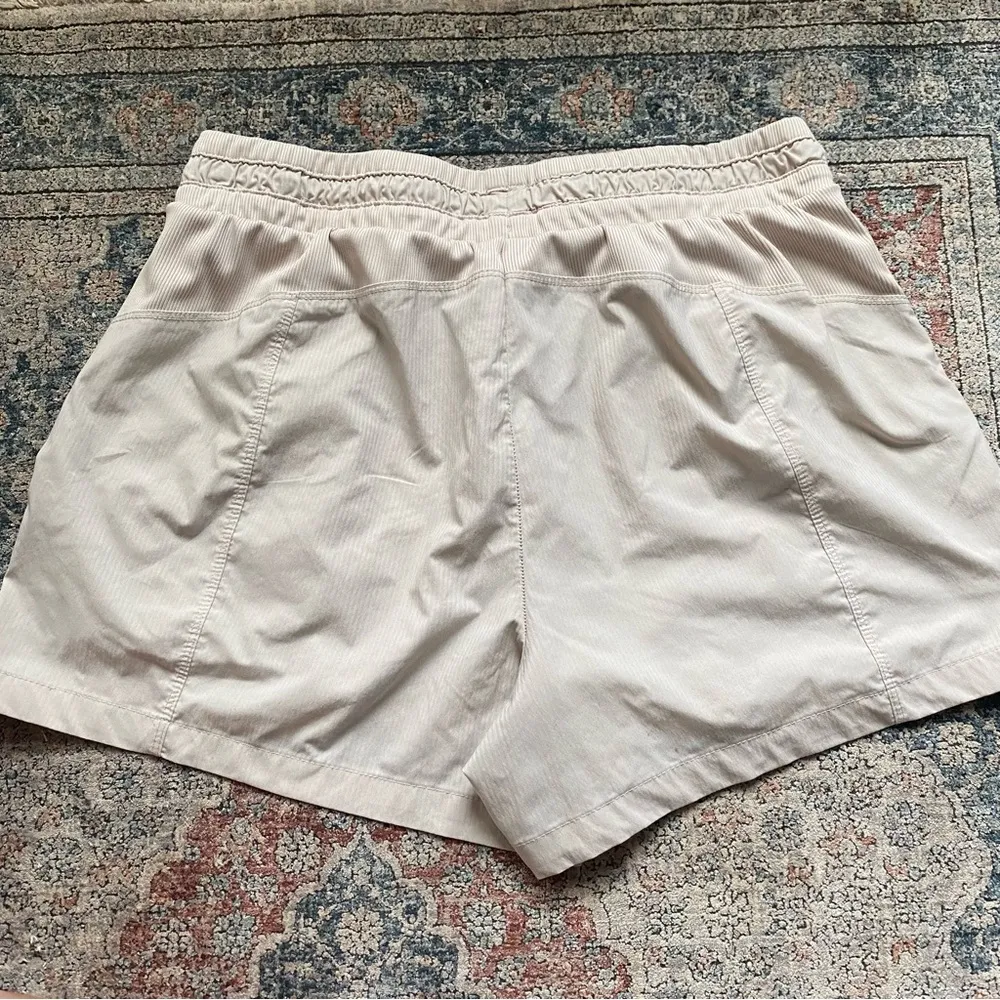 •Apana athletic shorts• Size XL - Image 2