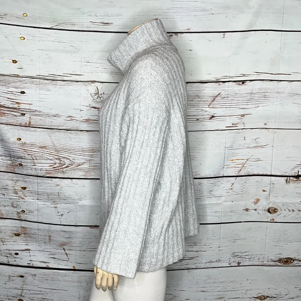 Universal Thread NWT Size XXL Gray Long Sleeve Ribbed Turtleneck Sweater Top - Image 2