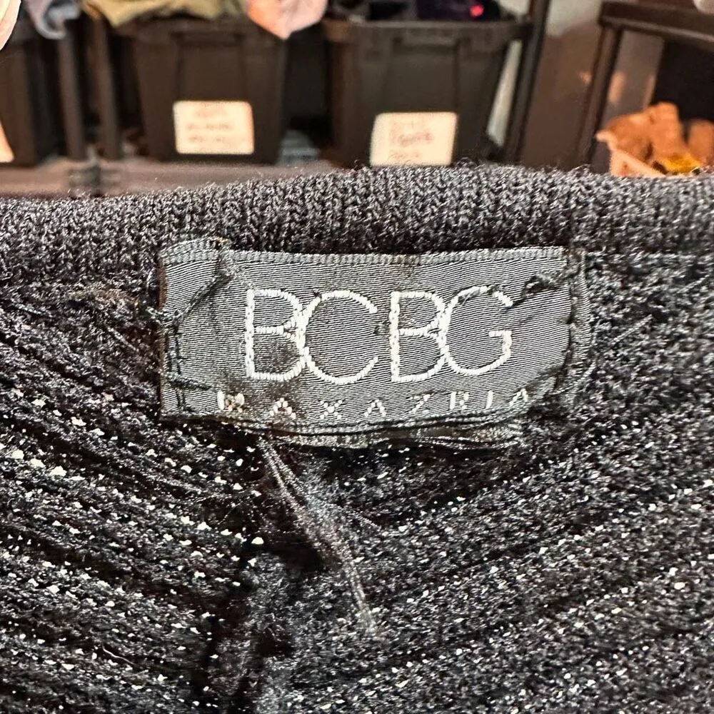 Vintage BCBG Maxazria Women's Knit Sequin Beaded Cardigan Sweater Black Small - Image 2