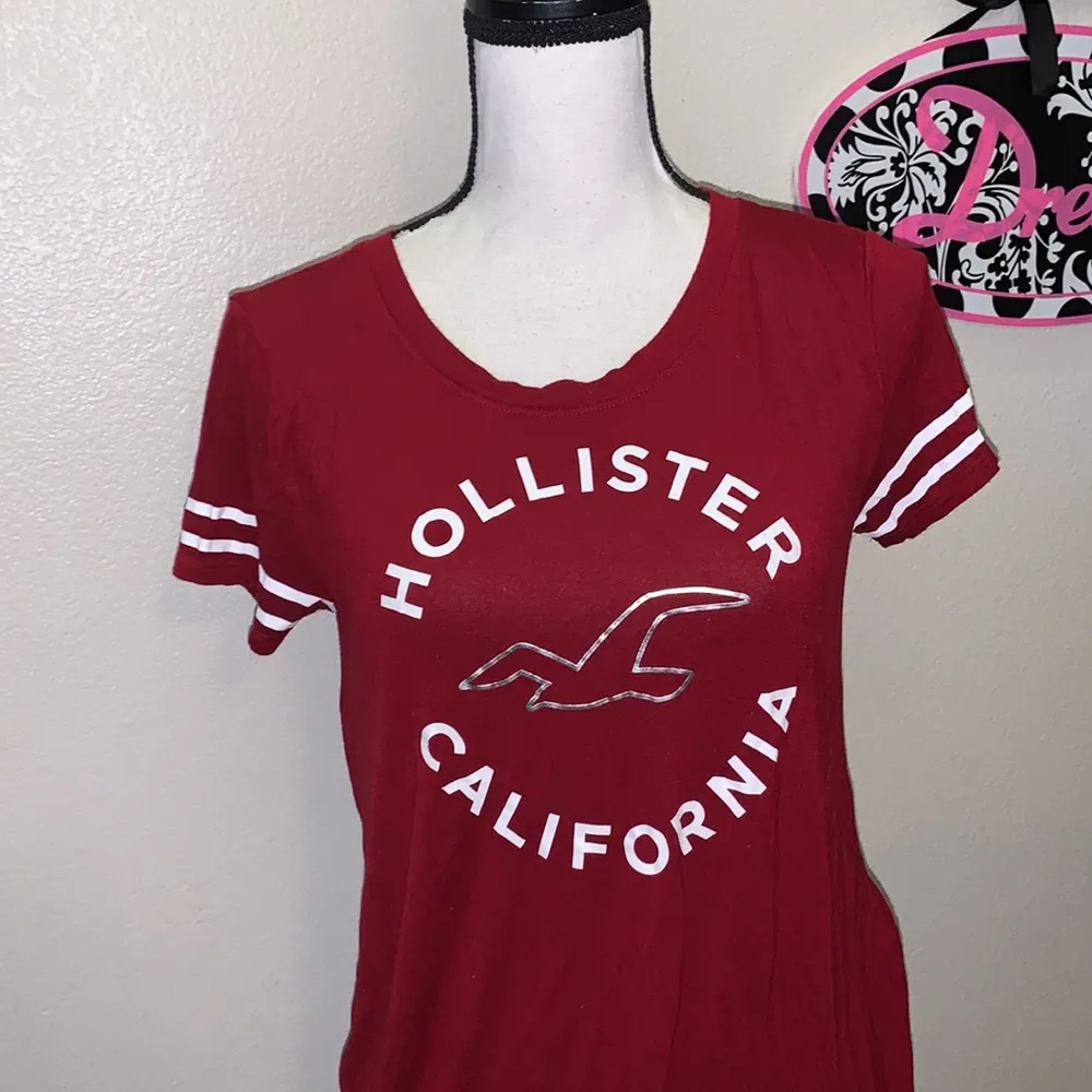 Hollister  California Easy T-shirt Short Sleeve Red - Image 2