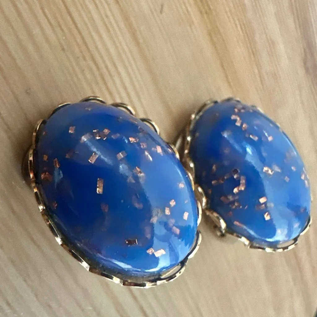 Vintage Blue Confetti Lucite Clip - Image 5