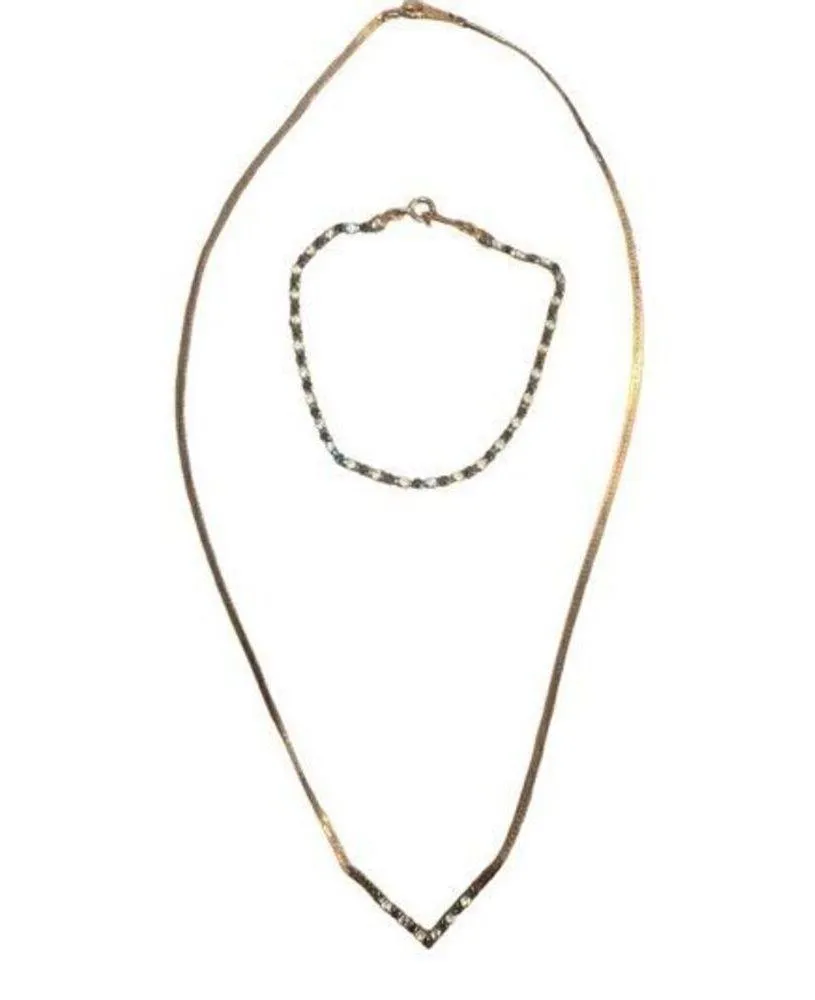 Black and Gold Avon Bracelet Necklace Earrings Set Clip Ons Vintage 70s 80s Jewe - Image 2