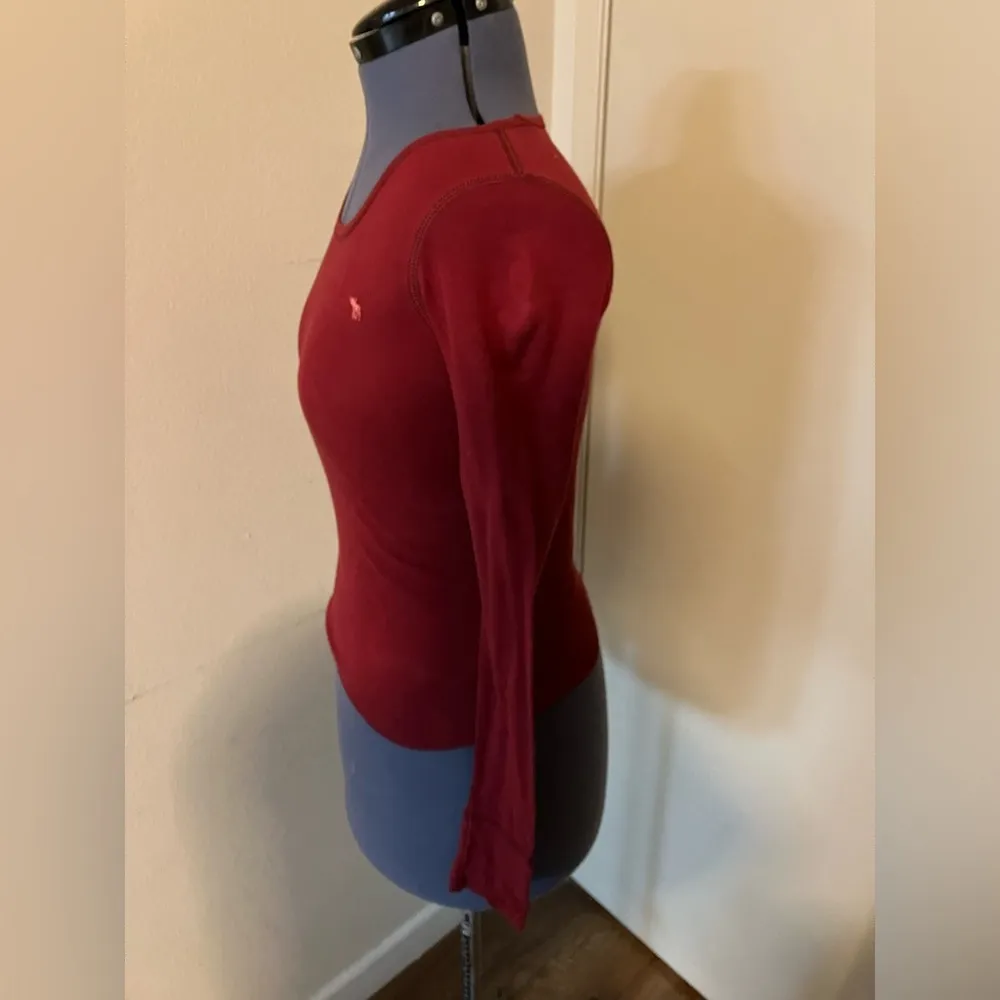 Vintage Abercrombie burgundy Long Sleeve Top - Image 2