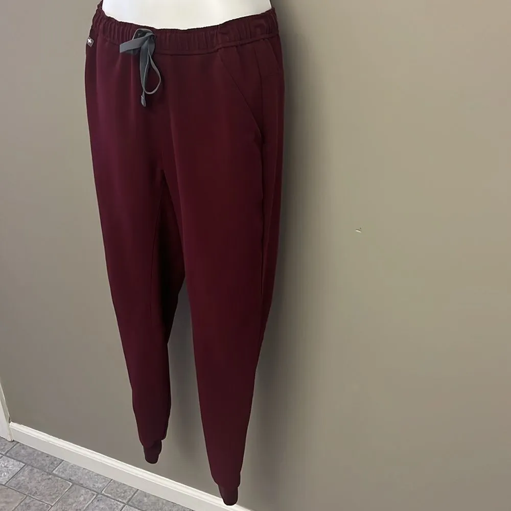 FIGS Burgundy Women’s Pull-On Pockets Elastic Waistband Drawstrings- Medium - Image 2