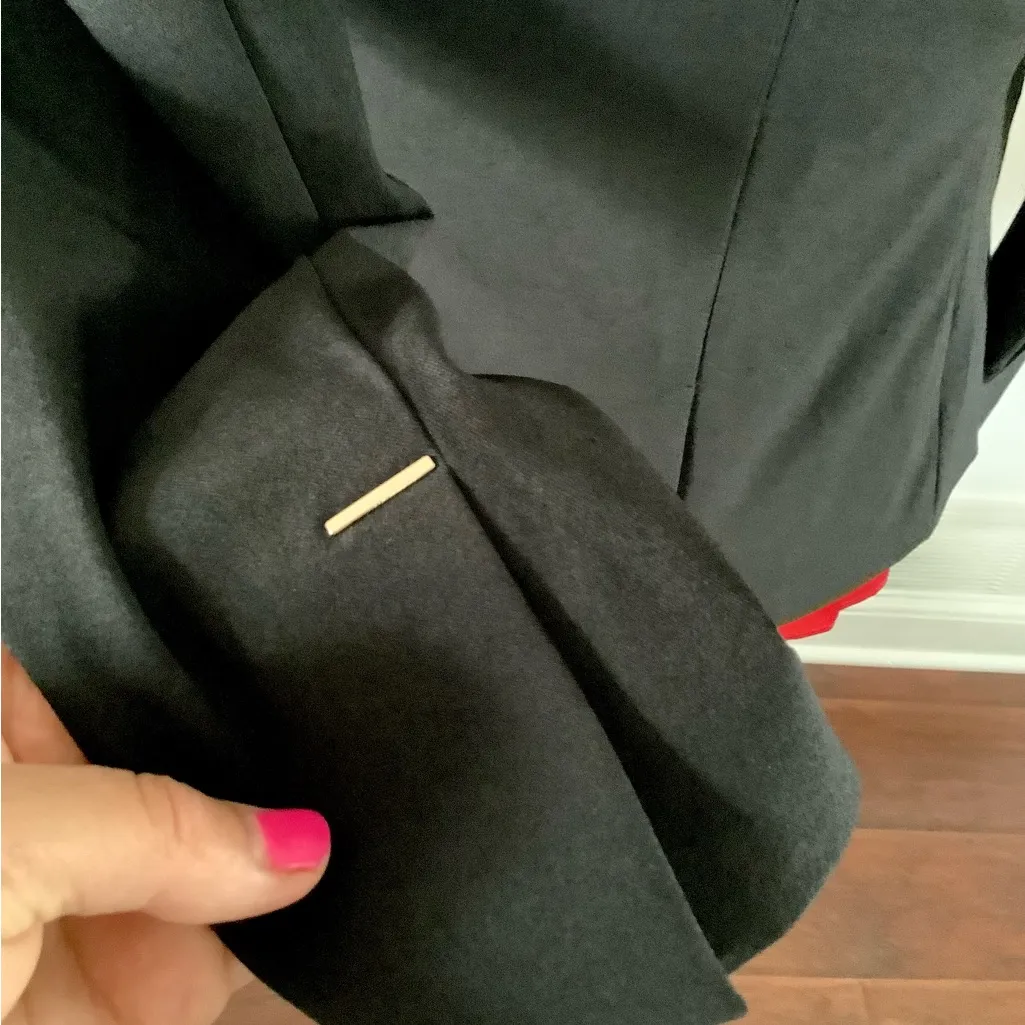 NICE STYLISH BLAZER 🖤GREAT cond. - Image 4