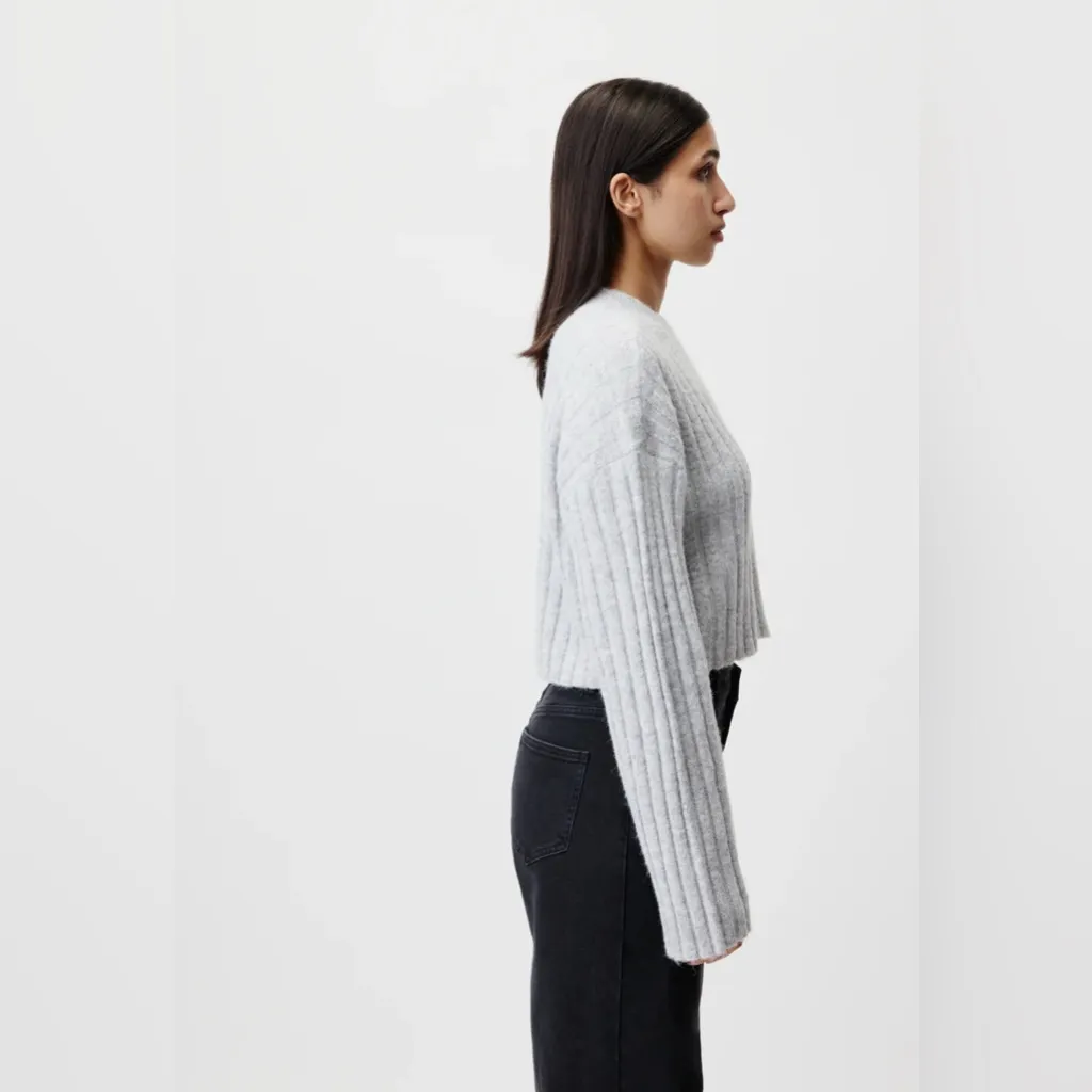 American Eagle Ribbed Knit Cropped Sweater Gray XS  Long Sleeve Crewneck Ribbed - Image 3