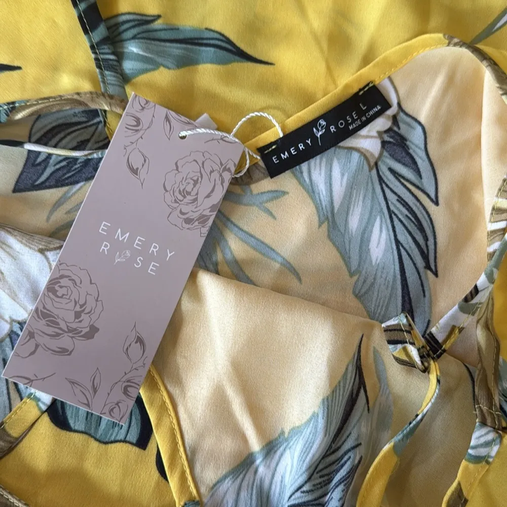 Yellow Floral Spaghetti Strap Dress Size L - Image 2