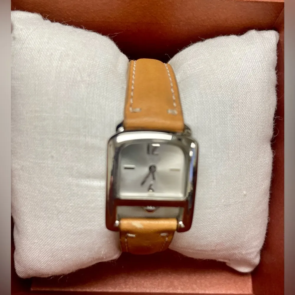Vintage  Wrist Watch #0255 - Stainless Steel/Tan Leather Strap - NIB - Image 6