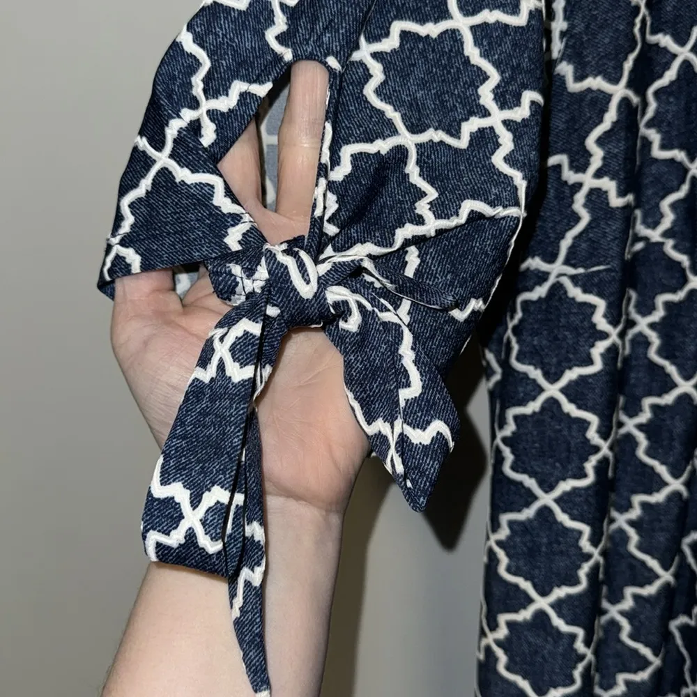 Tacera Navy & White Shift Dress Moroccan Trellis Print w Striped Hem Women’s 2X - Image 3