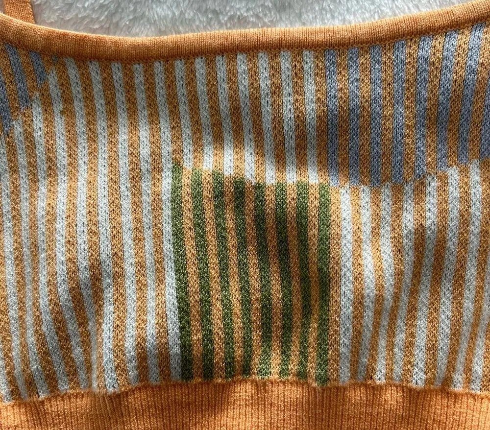 orange and grey sports bra. Size medium - Image 2