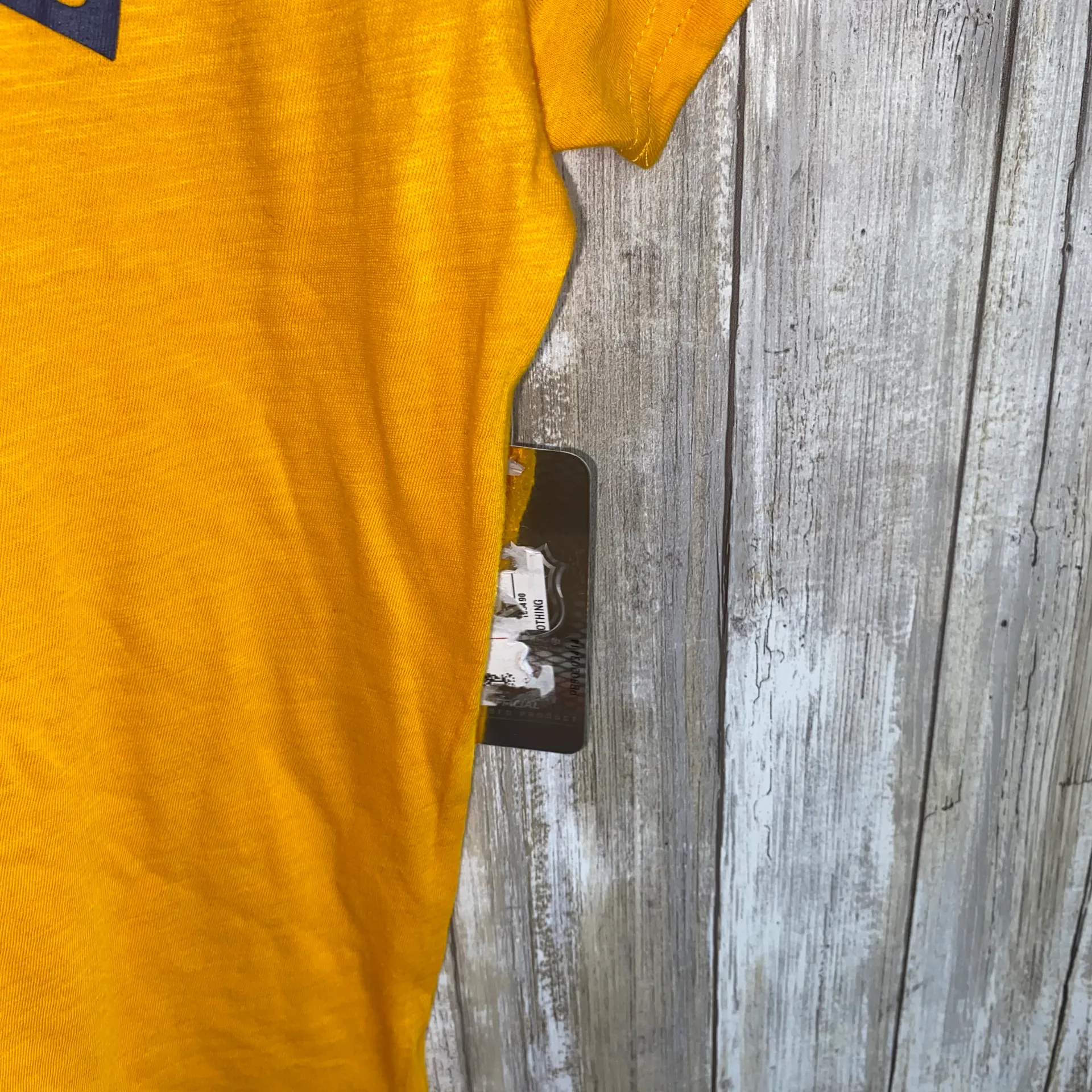 NWT NHL Nashville Predators Yellow Tee Size L - Image 3