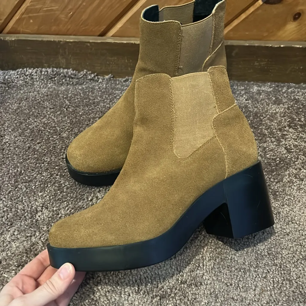 Sixty Seven suede platform chunky heel slip on tan boots Brown Size 8.5 - Image 3