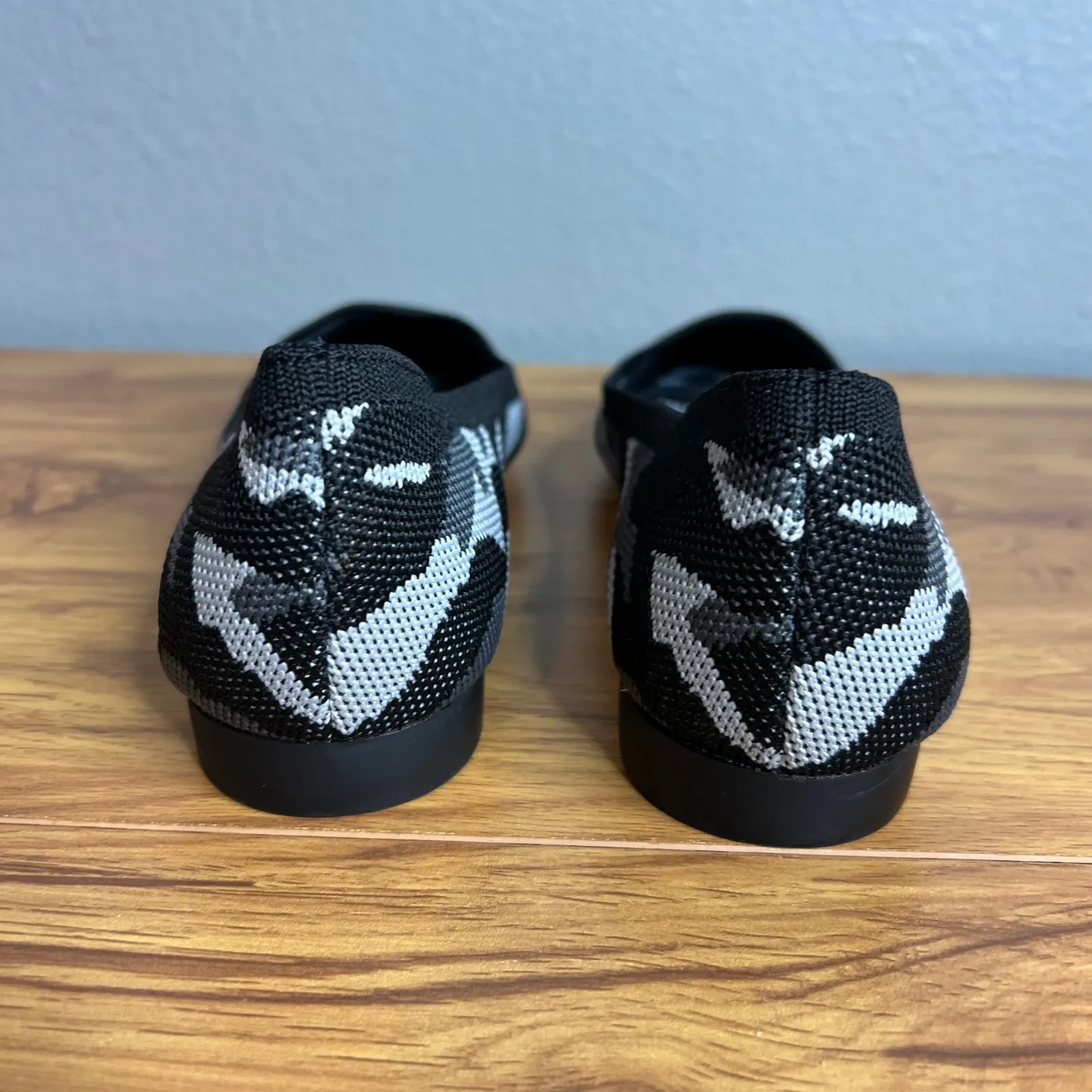 Bella‎ Vita Camouflage Pointed Toe Knit Ballet Flats Shoes Womens Size 8N NEW - Image 4