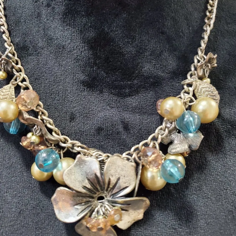 Women's Vintage Pearl Flower Resin Beads Choker Statement Necklace Gold - Image 4