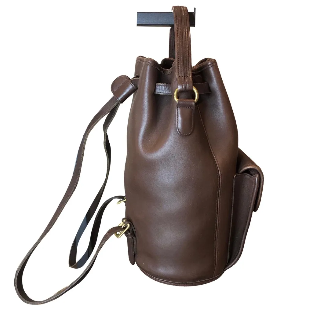 Vintage COACH Brown Glove Tanned Leather Large Sling Backpack Knapsack COA 9992 - Image 5