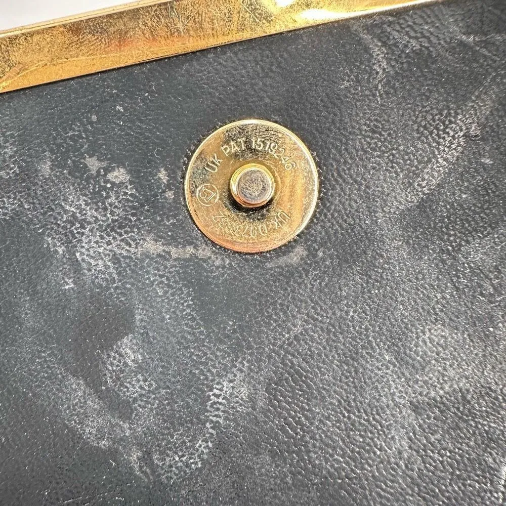 Vintage Women's Chainmail Metallic Mesh Purse Clutch Handbag Black Gold Small - Image 5