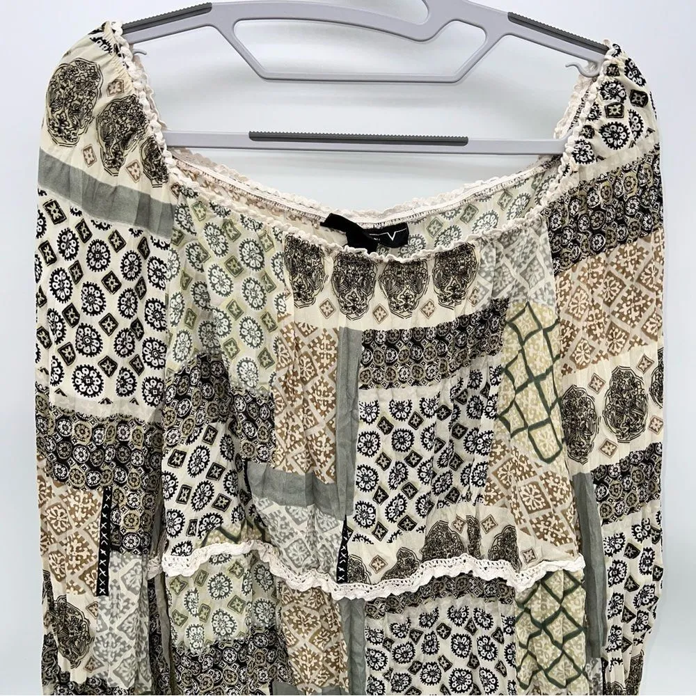 Venezia Tunic Styled Blouse w/Cotton Lace Accent on Hem/Neck/Sleeve/Waist - Image 2