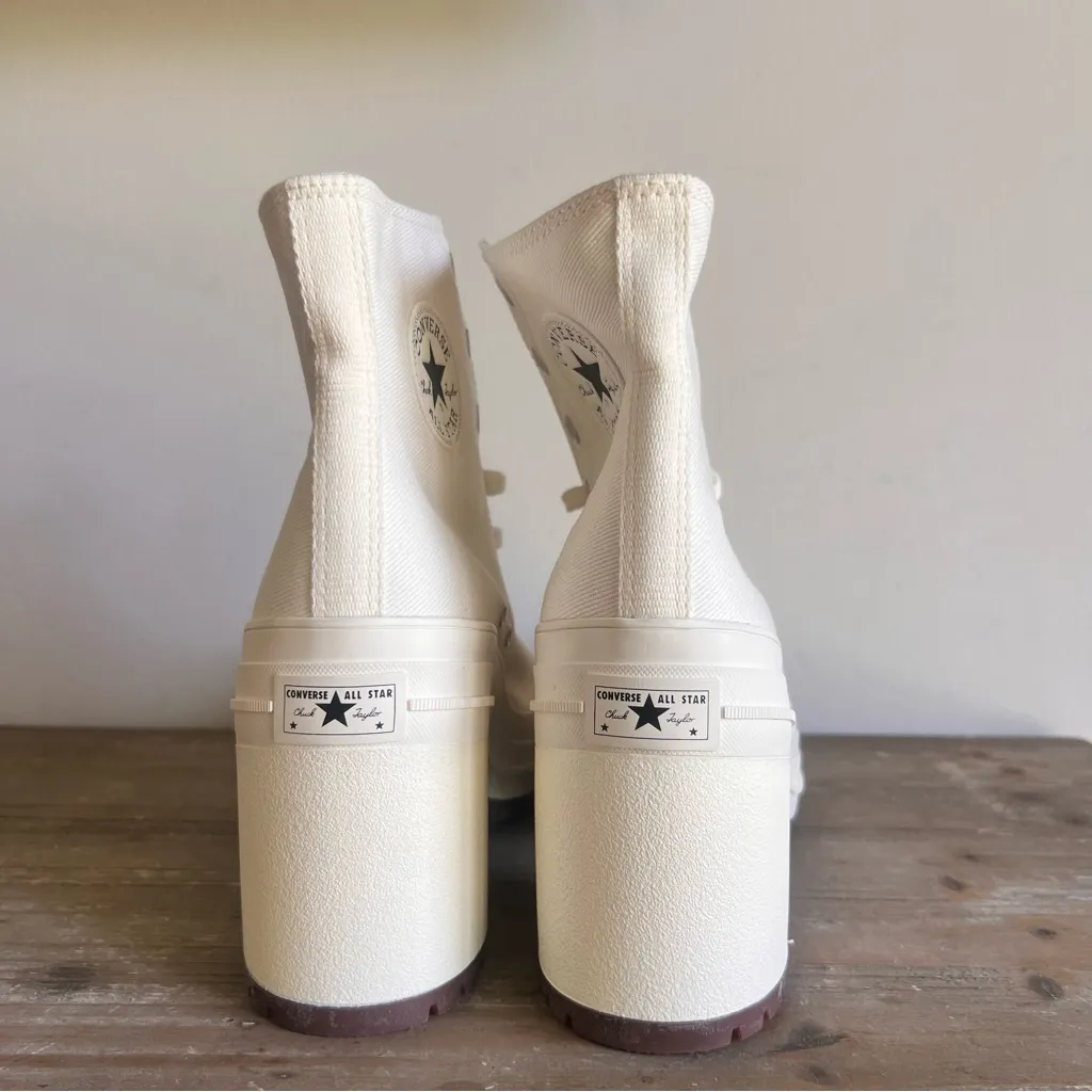 Converse  Chuck 70 De Luxe Heel Hi Top Unisex Shoe Size 11 or 13 #243407 - Image 4