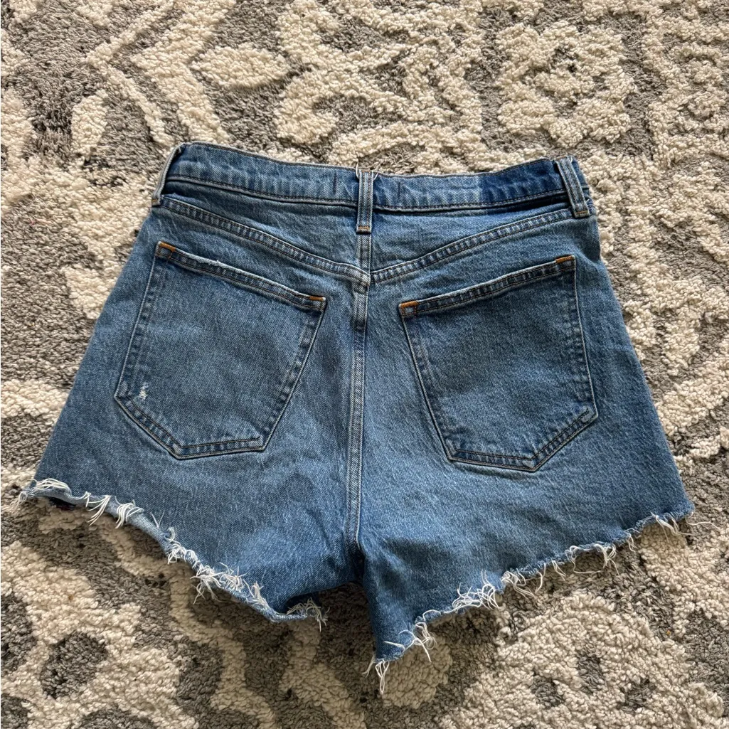 Abercrombie and Fitch The 90s Relaxed Cutoff Shorts High Rise - Image 2