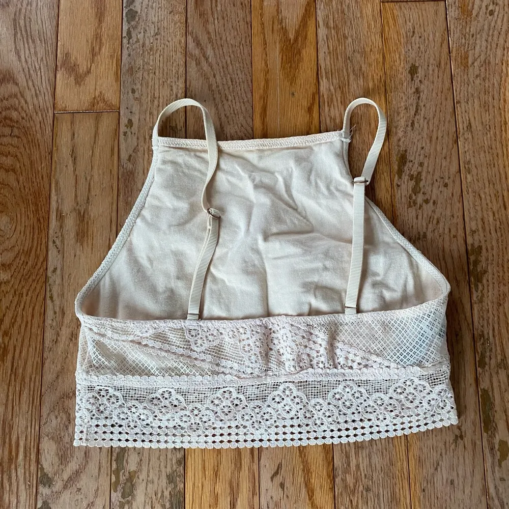 Aerie light pink cream lace  bralette - Image 7