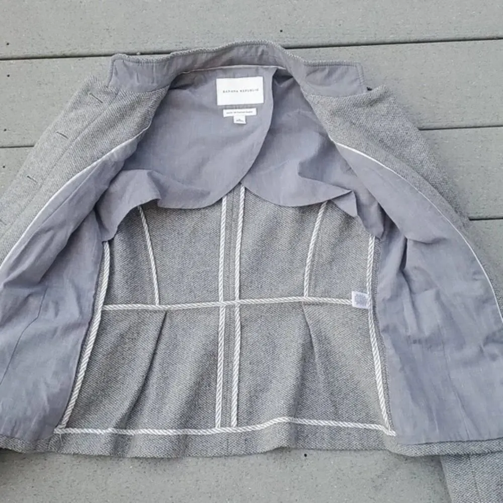 Banana Republic Women's Wool Blend Mock Neck Military Blazer Jacket Size 4 - Image 7