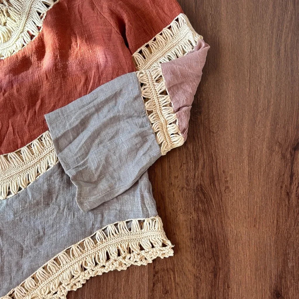 Bohemian Crochet Trim Color block Women’s Top V Neck Festival Concert Brown Size M - Image 3