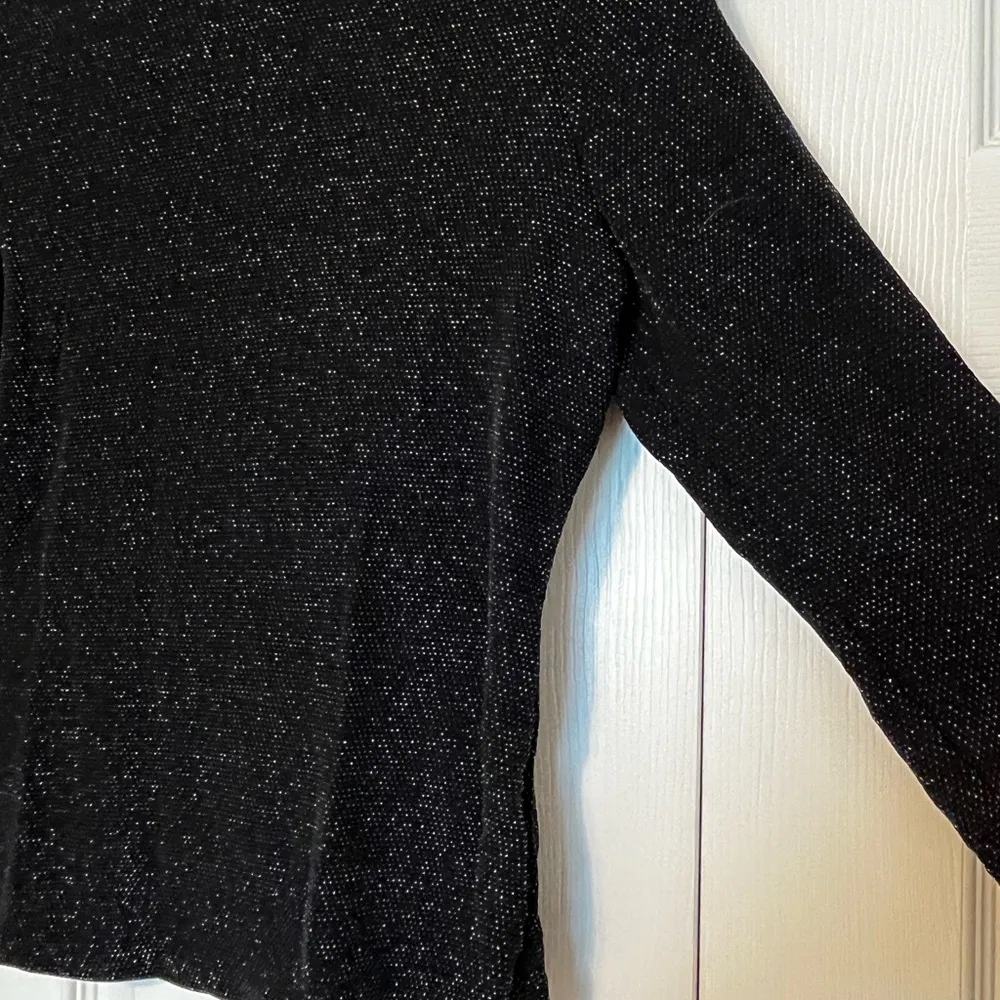 black sparkly undershirt - Image 3
