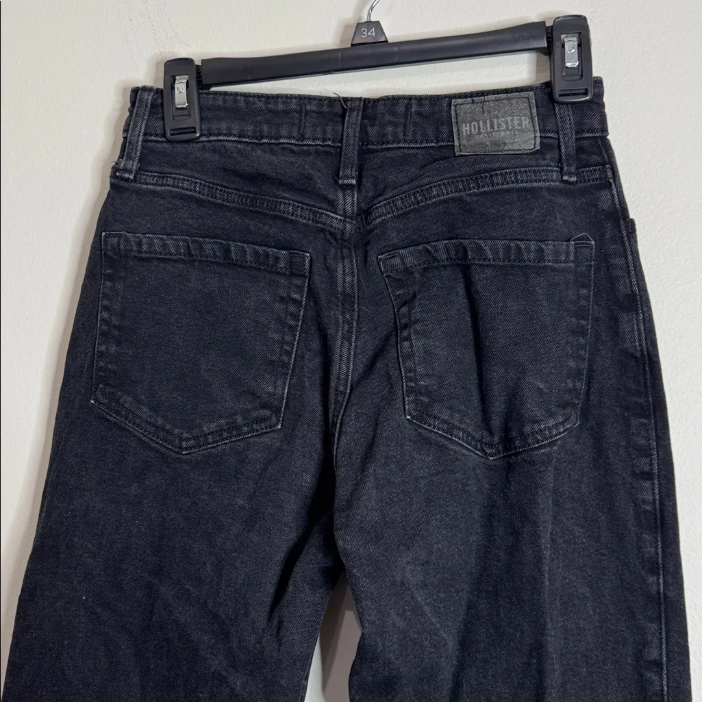 Hollister Ultra High-Rise Dad Jean Vintage Stretch in Washed Black size 26 - Image 4