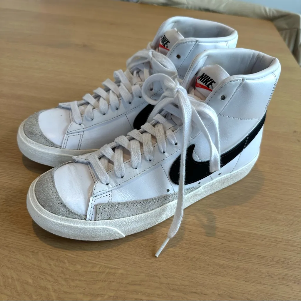 Nike Blazer Mid '77 Shoes Women's Size 7.5 White Black Leather High Top Sneakers - Image 11