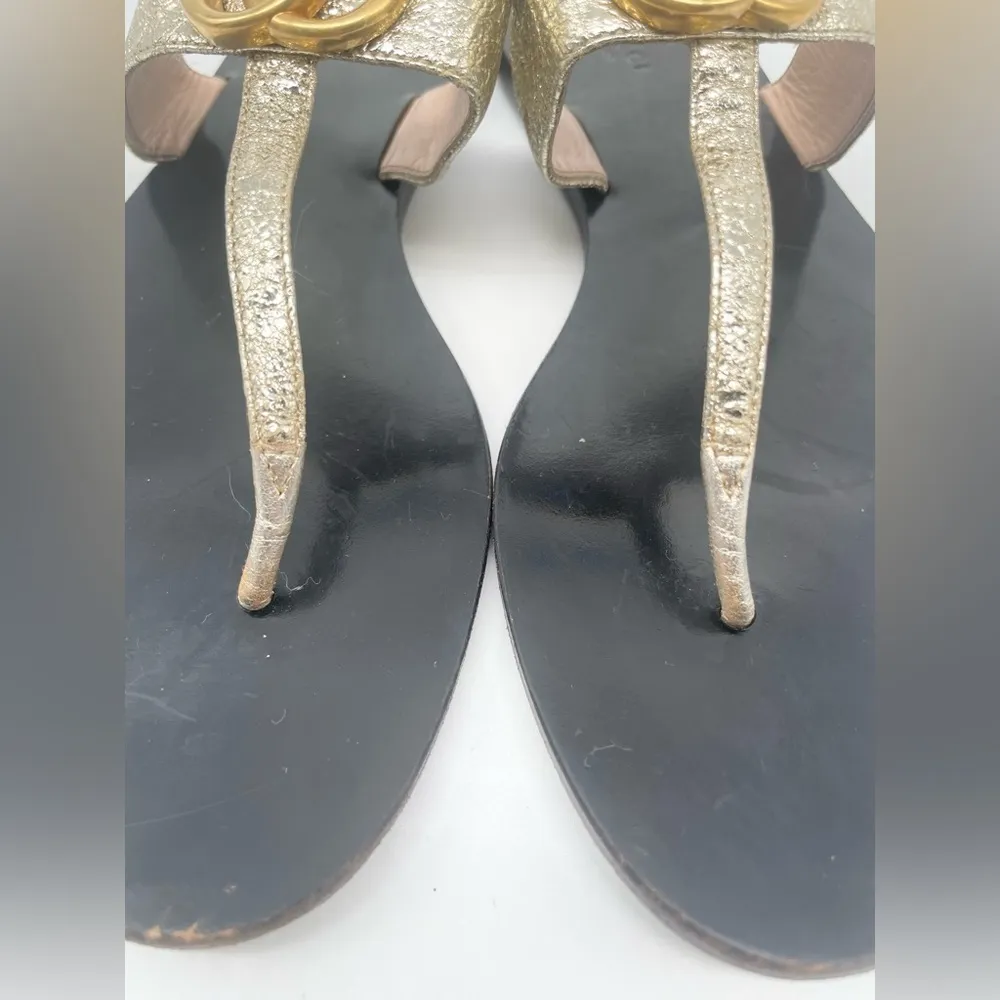 Gucci Metallic Gold leather GG marmont thong sandals flat EU 39.5 - Image 4