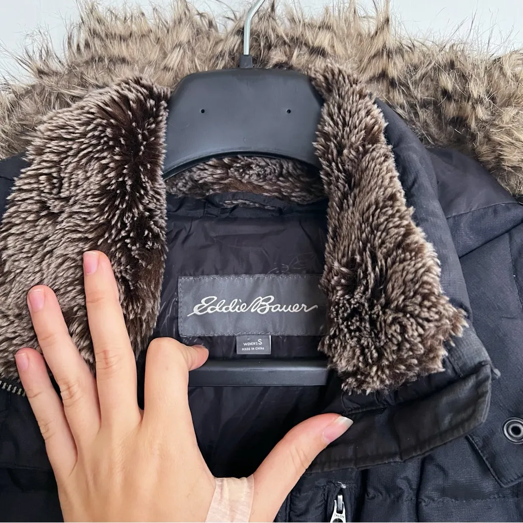 Eddie Bauer • Yukon Classic Down Jacket black puffer quilted hood faux fur - Image 5