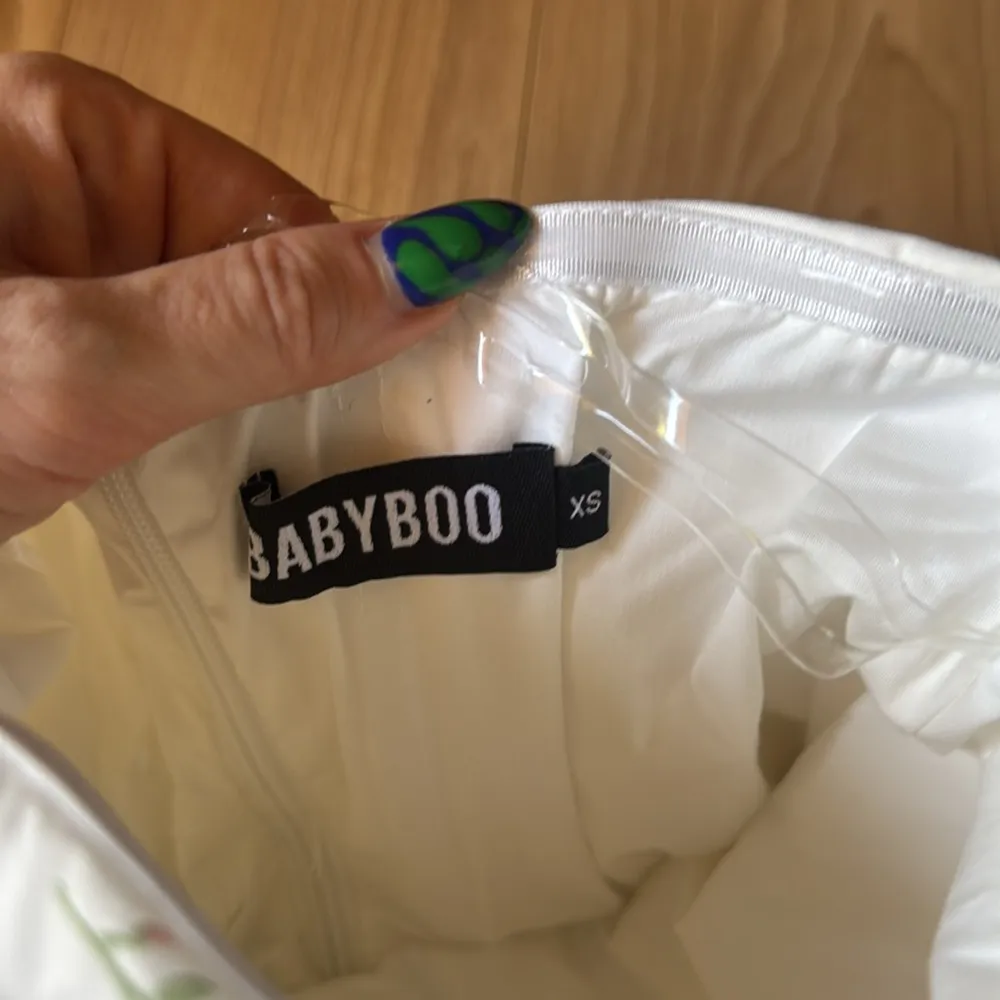 Floral White Dress - Image 3