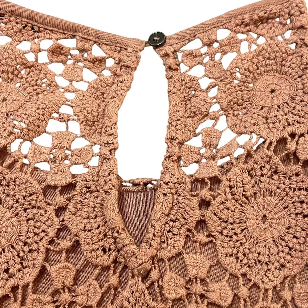 Doe & Rae MEDIUM Keyhole Back Crochet Lined Top Sheer Back Tunic Top Dress - Image 8