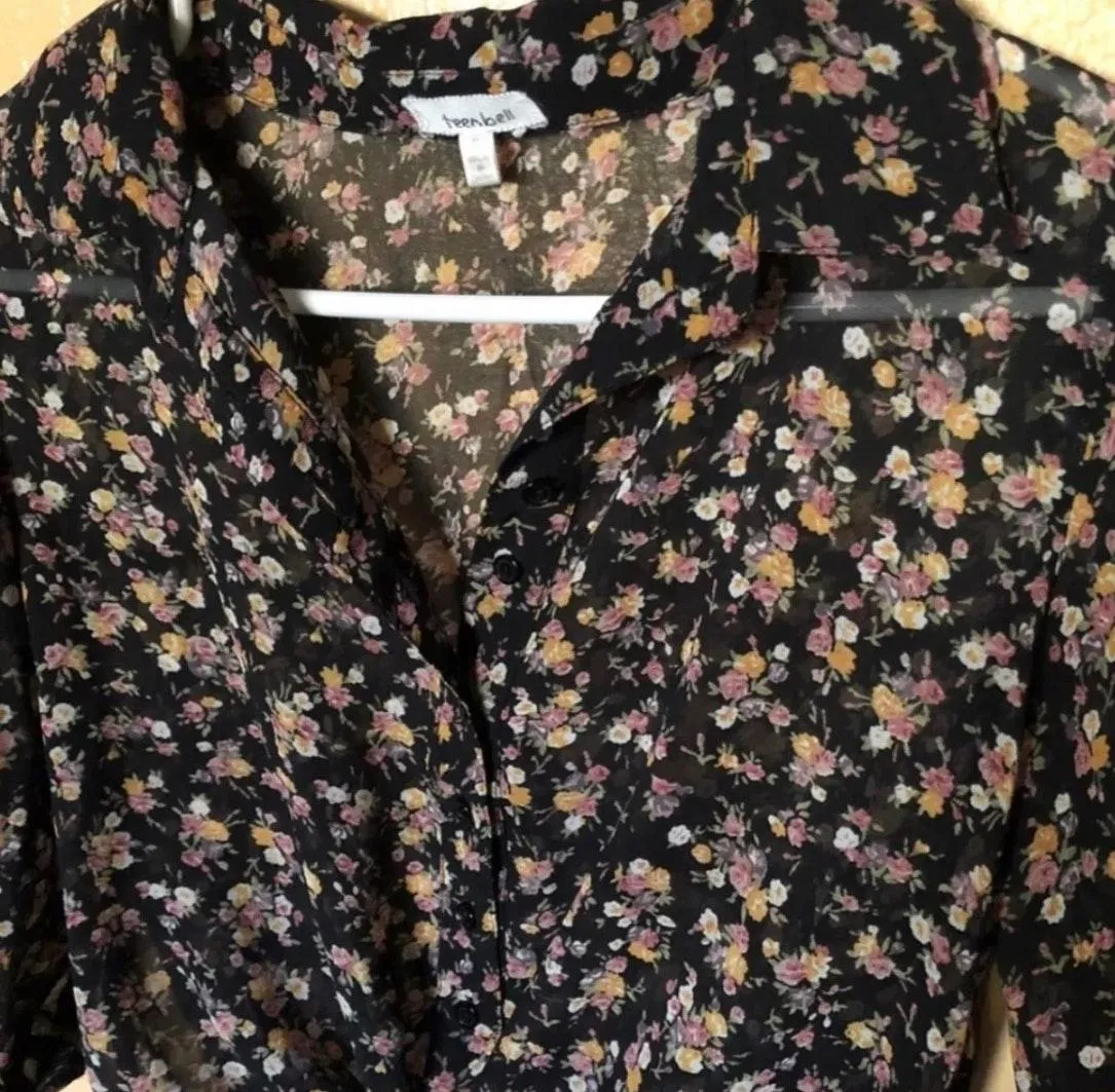 Black Collared Floral Blouse Multiple - Image 2