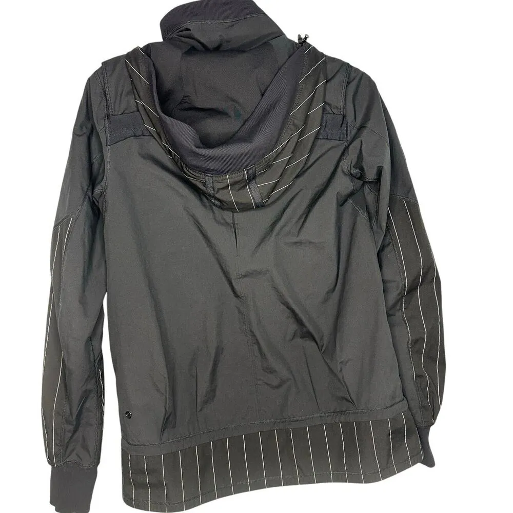 Lululemon Run Bandit Full Zip Jacket Women's Size 6 Running Hooded Black Striped - Image 3