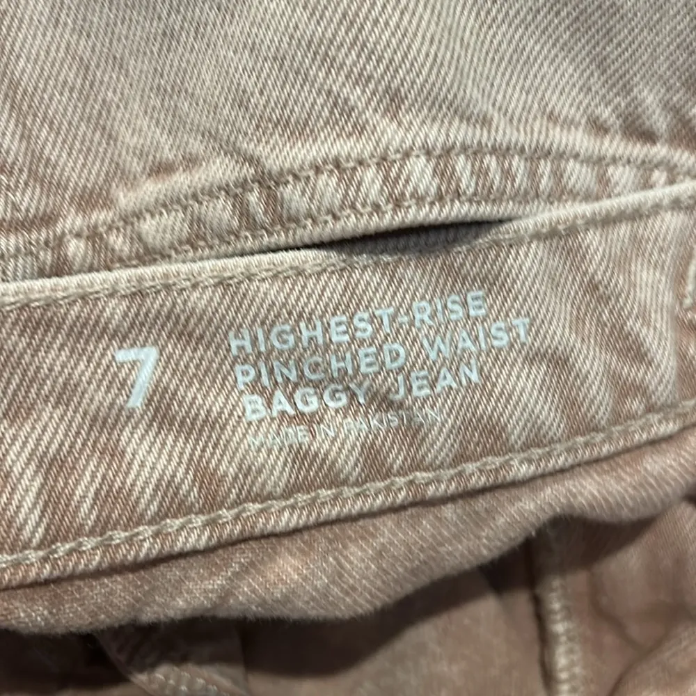 ARIZONA highest-rise pinched waist baggy jeans - Image 4