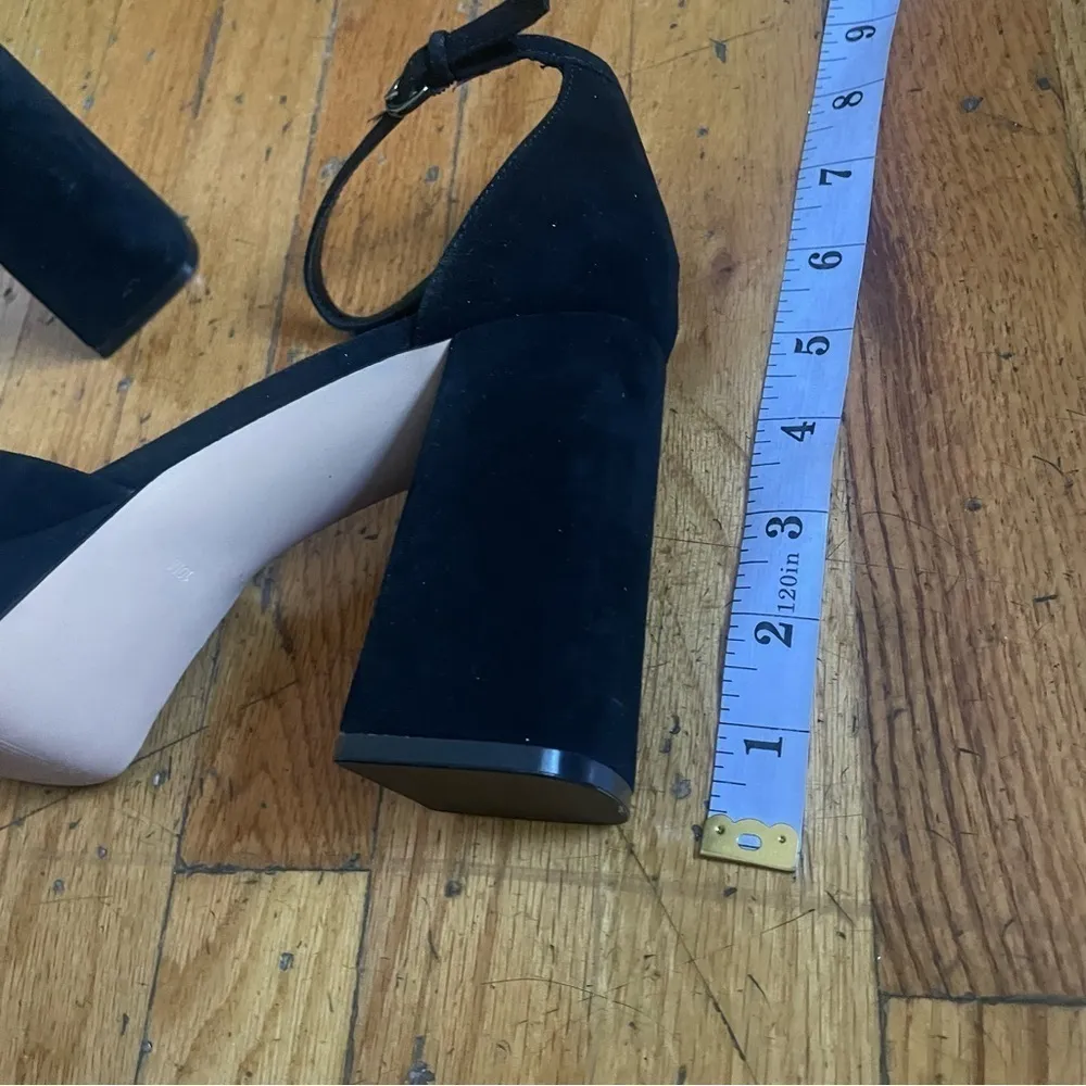 Calvin Klein Black Suede Platform Pumps Size 10 - Image 2