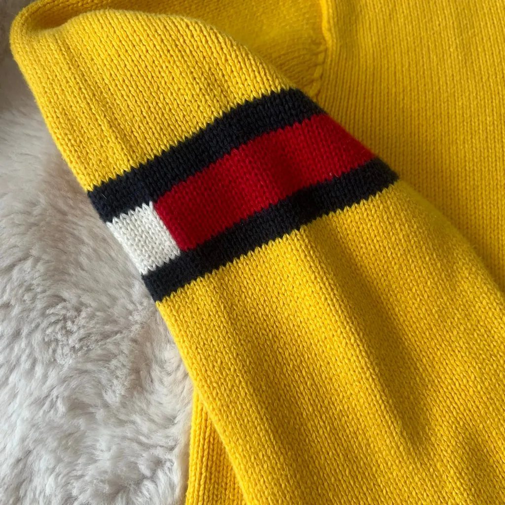 Women's y2k Tommy Jeans logo Yellow Knit Turtleneck Sweater L Size L - Image 2
