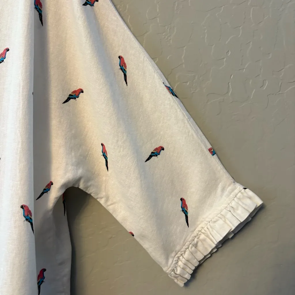 C&C California white linen parrot print dolman ruffle trim blouse large NEW - Image 14