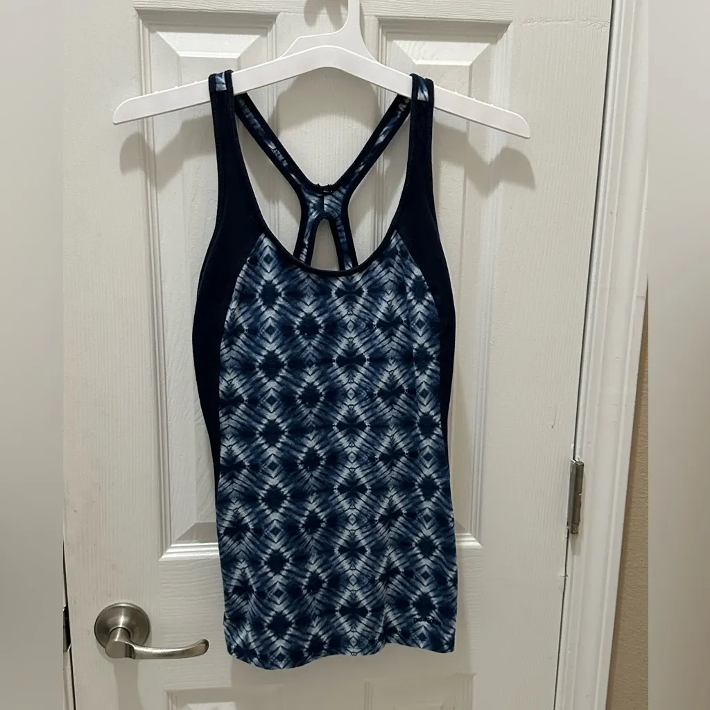 PATAGONIA razor back tank top with Bra size Small blue organic cotton - Image 9