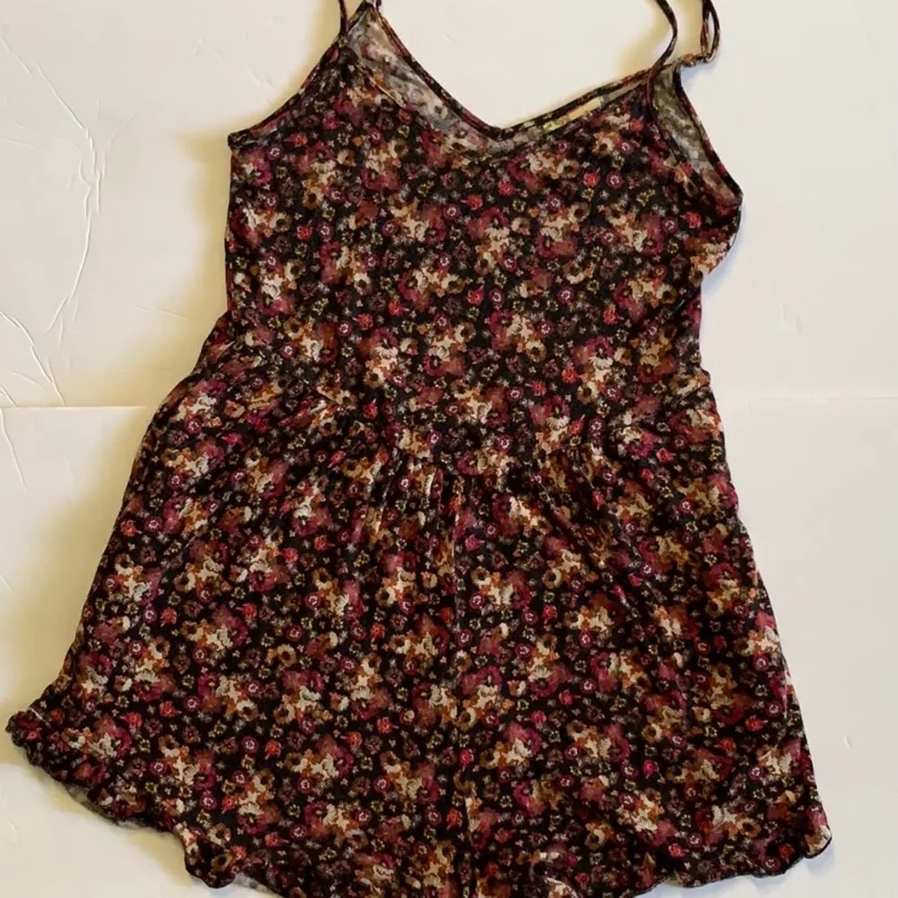 Mimi Chica floral flowers romper Small S black RARE HTF shorts - Image 10