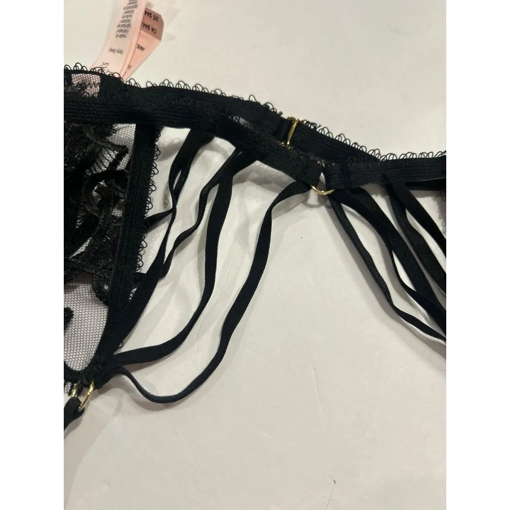 Victoria's secret New lacy black heart garter belt 2023 Medium romantic - Image 3