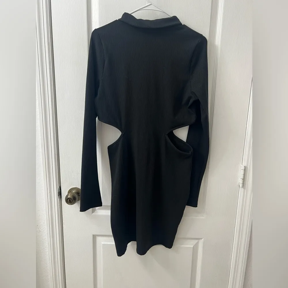 Urban Outfitters|Black Bodycon Ribbed Mini Dress w Collar & Side Cut-Out Detail• - Image 4